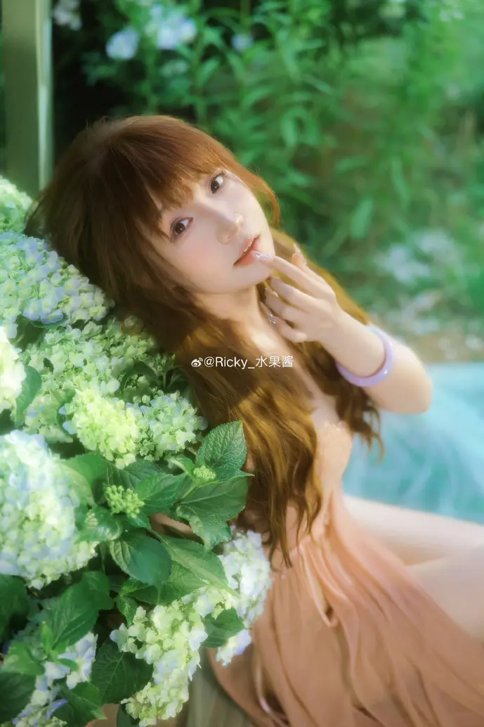 盗版漫画网站流量对比图